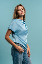 SILKY SATIN TOP