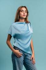 SILKY SATIN TOP
