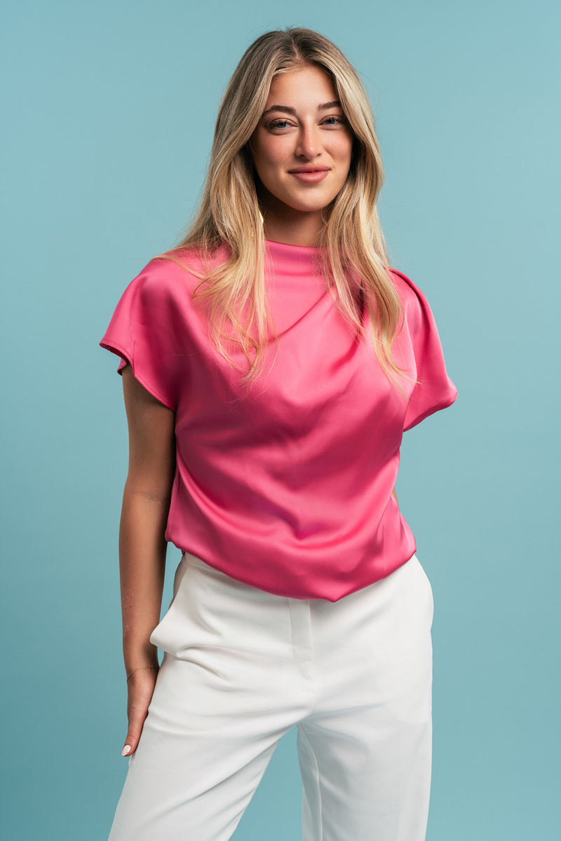 SILKY SATIN TOP