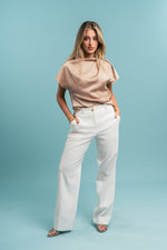 SILKY SATIN TOP