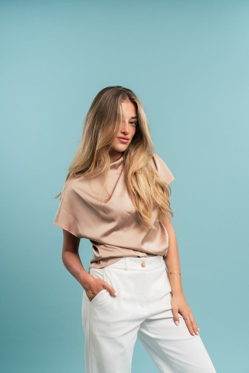SILKY SATIN TOP